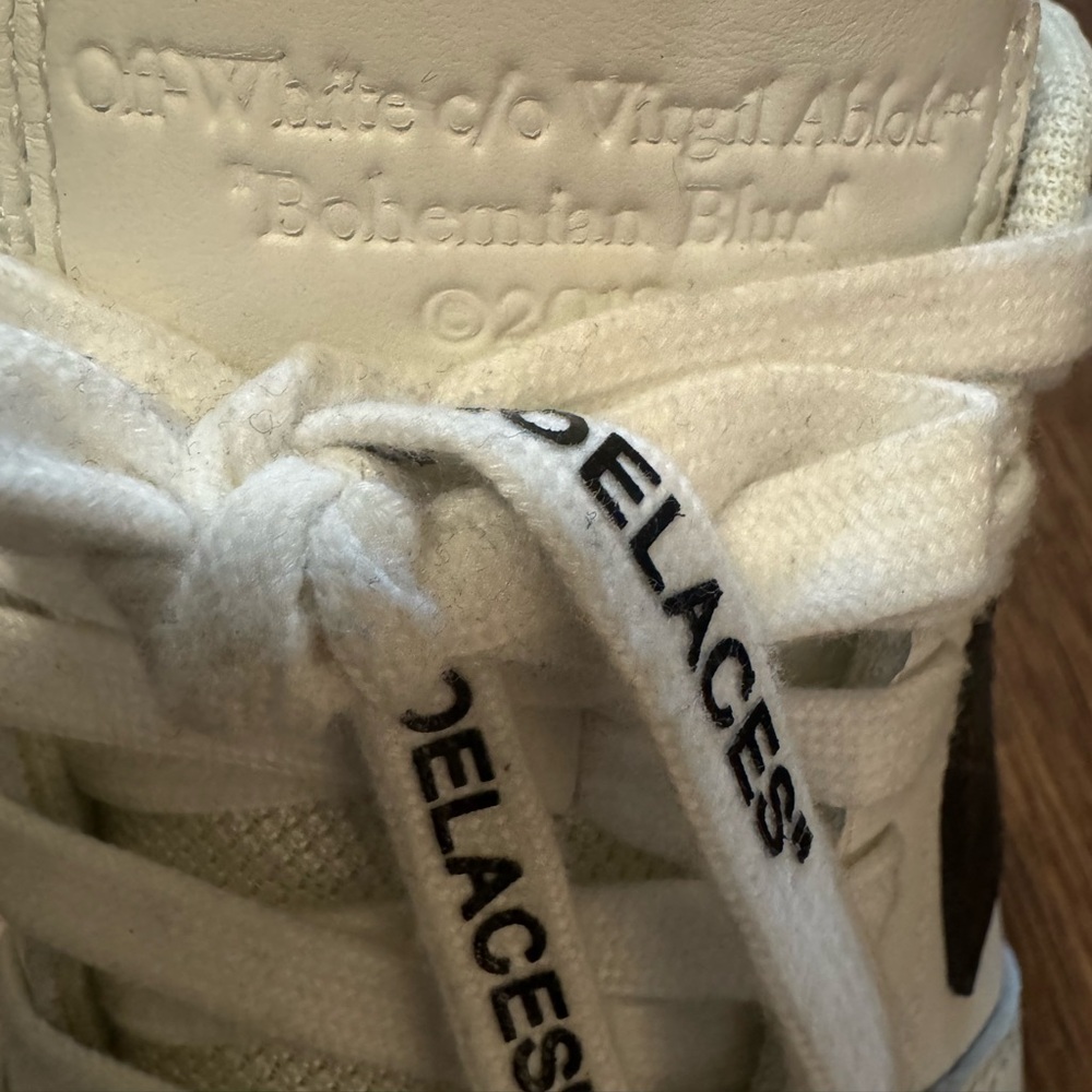 Off-White Out of Office “OOO” Sneakers - Picture 5 of 10